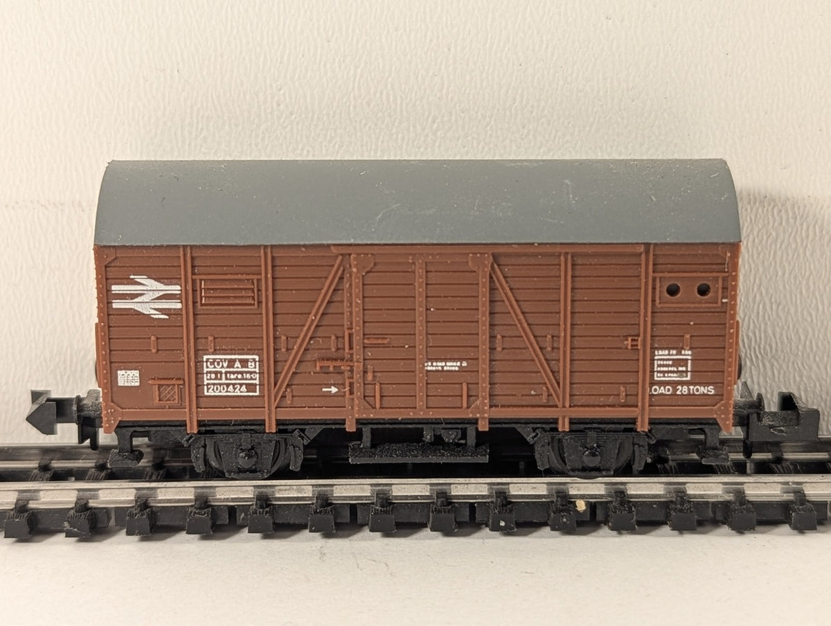 Minitrix N Gauge BR Bauxite Cov B Goods Van 200424