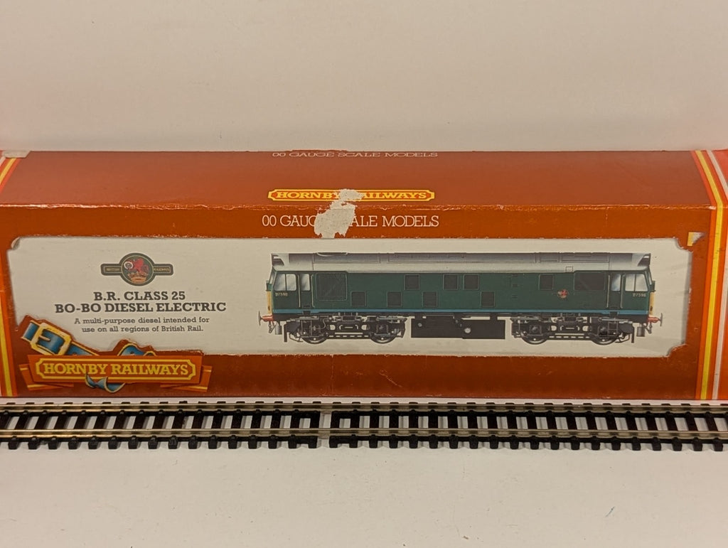 Hornby R072 BR Class 25 Bo-Bo Diesel Electric Locomotive OO Gauge Boxed