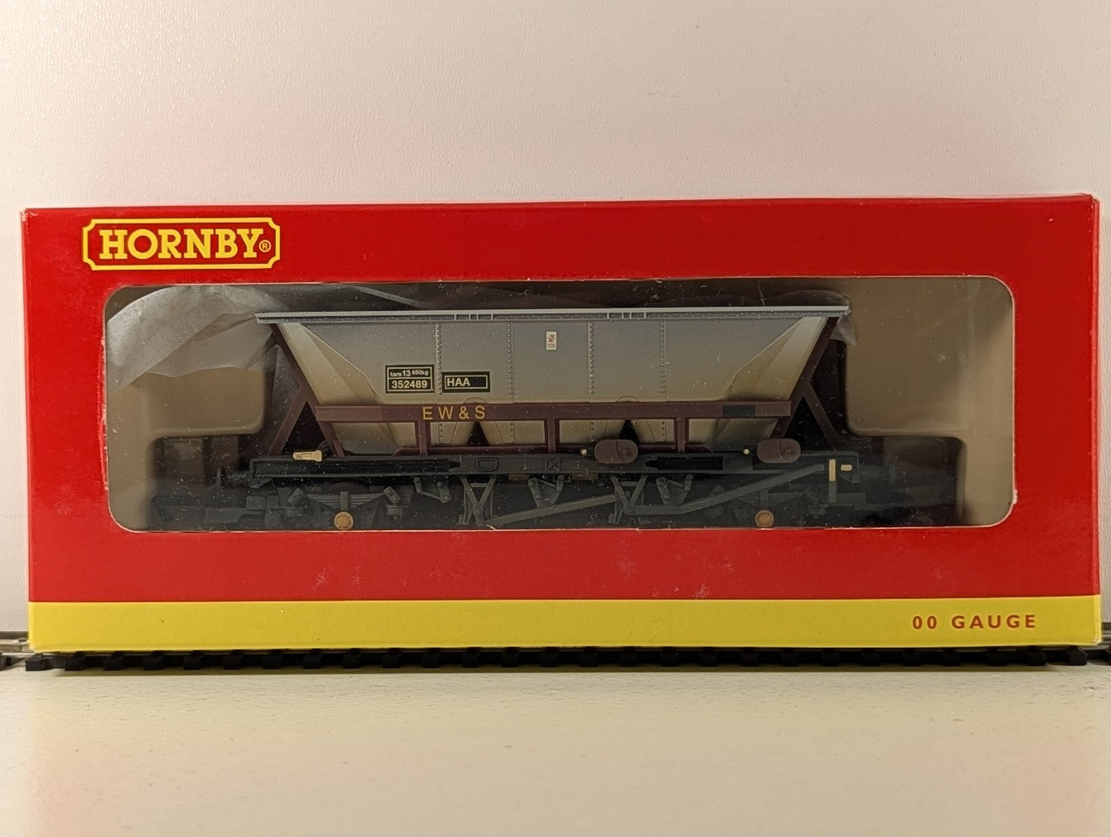 Hornby OO Gauge HAA Hopper Wagon 352489 EW&S
