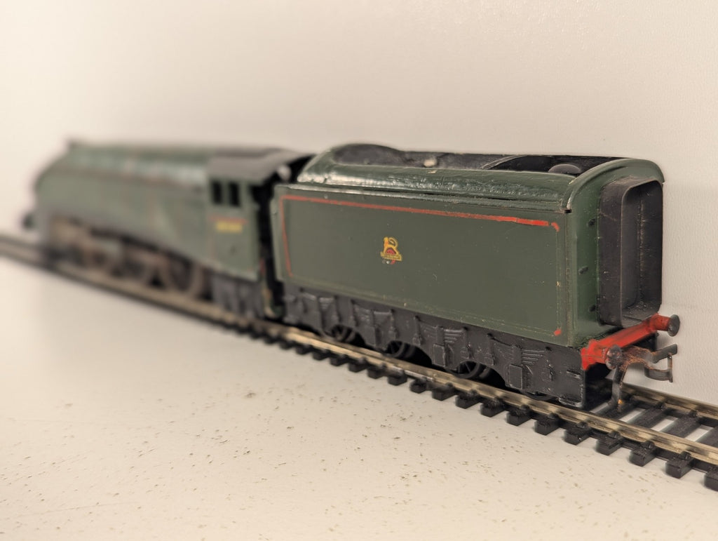 Hornby Dublo OO Gauge Class A4 60019 'Bittern' Steam Locomotive BR Green