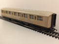 Hornby R435 LNER Gresley Composite Coach 22357 – OO Gauge