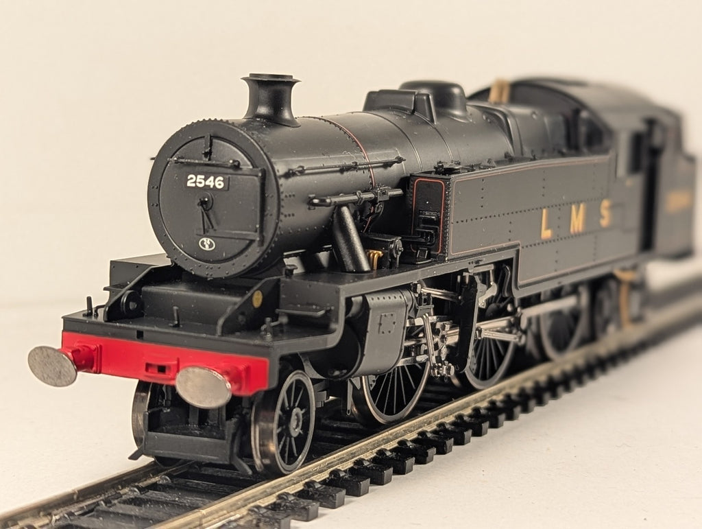 Hornby OO Gauge LMS Stanier 4MT 2-6-4T Class 4P Steam Locomotive 2546 LMS Black