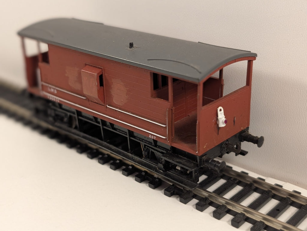 Airfix OO Gauge BR (LMS) 20T Brake Van
