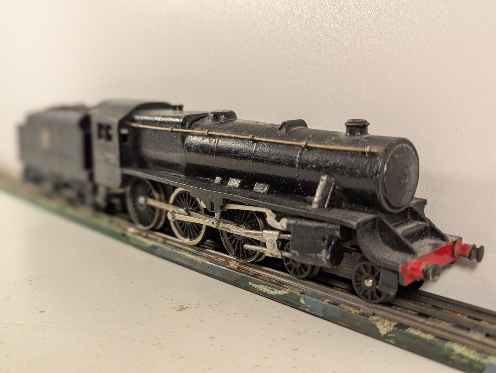Graham Farish OO Gauge Class 5 Steam Locomotive 44753 BR Black Non-runner