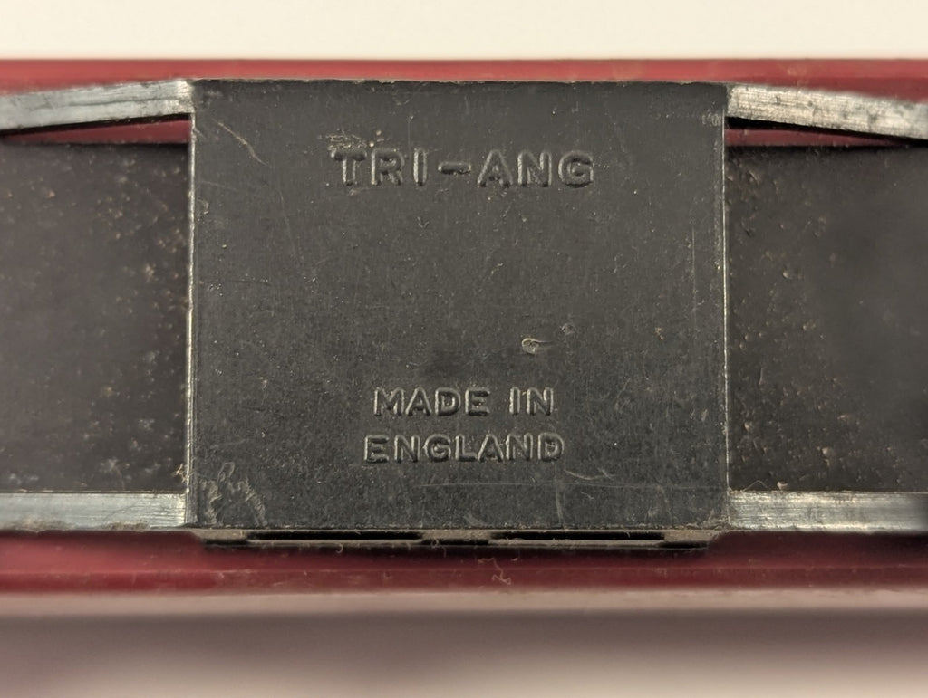 Tri-ang OO Gauge LMS Passenger Coaches