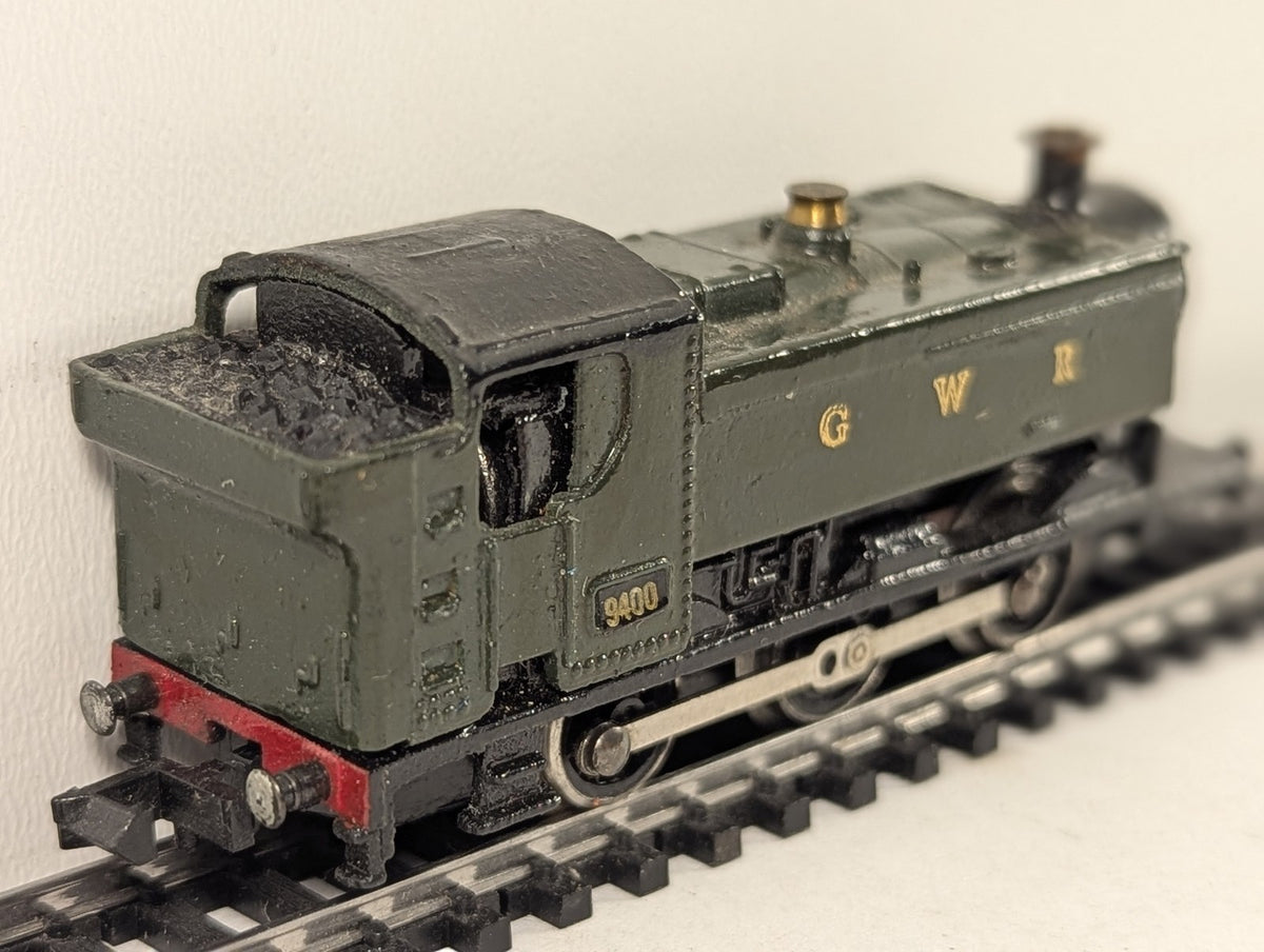 Graham Farish N Gauge Class 94xx Pannier Tank Steam Locomotive 9400 GWR Green