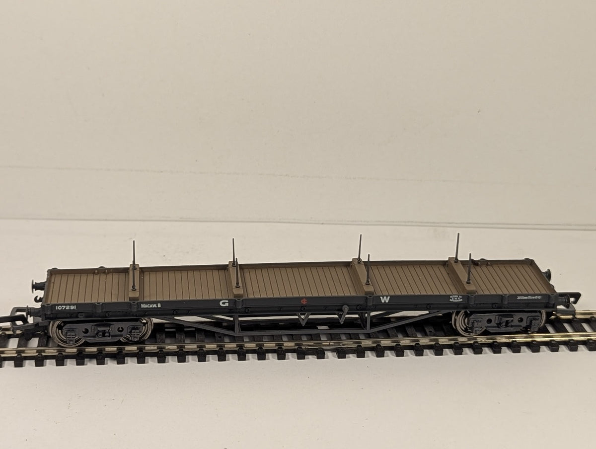 Mainline Railways OO Gauge GWR Bogie Bolster Wagon Macaw B Goods Wagon 107291