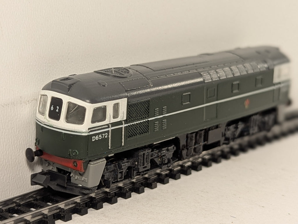 Graham Farish N Gauge Class 33 Locomotive D6572 BR Green 1105