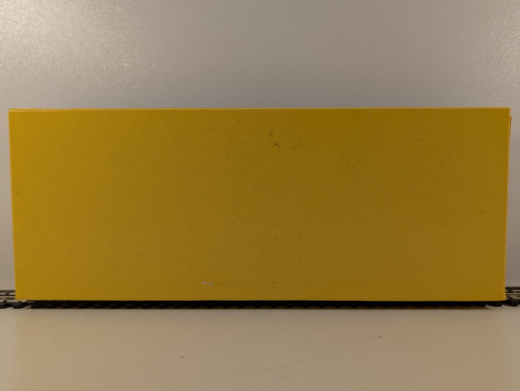 Accurail HO Gauge 40' AAR Steel Boxcar 382000 Baltimore & Ohio