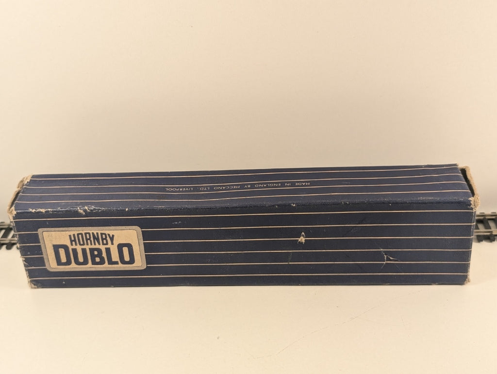 Hornby Dublo 4048 BR Mk1 Restaurant Composite Coach W9562