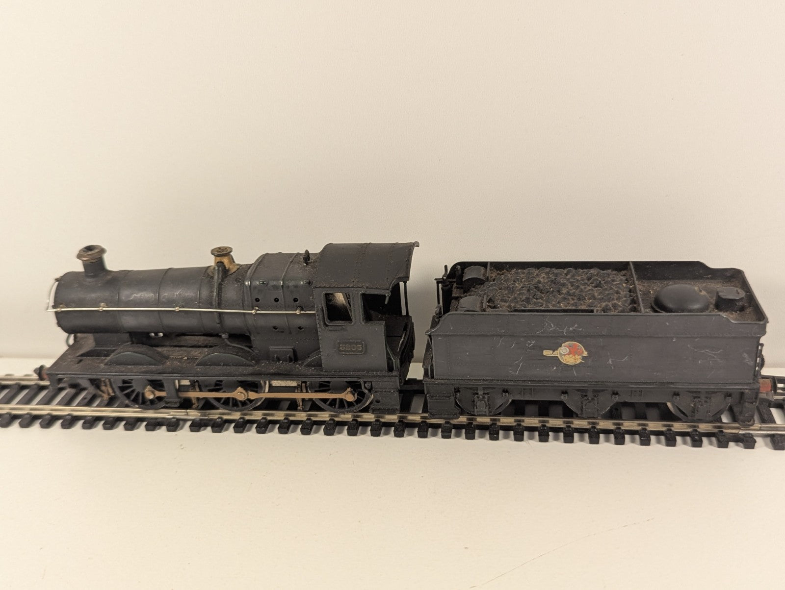 Mainline OO Collett Goods 2251 BR Black