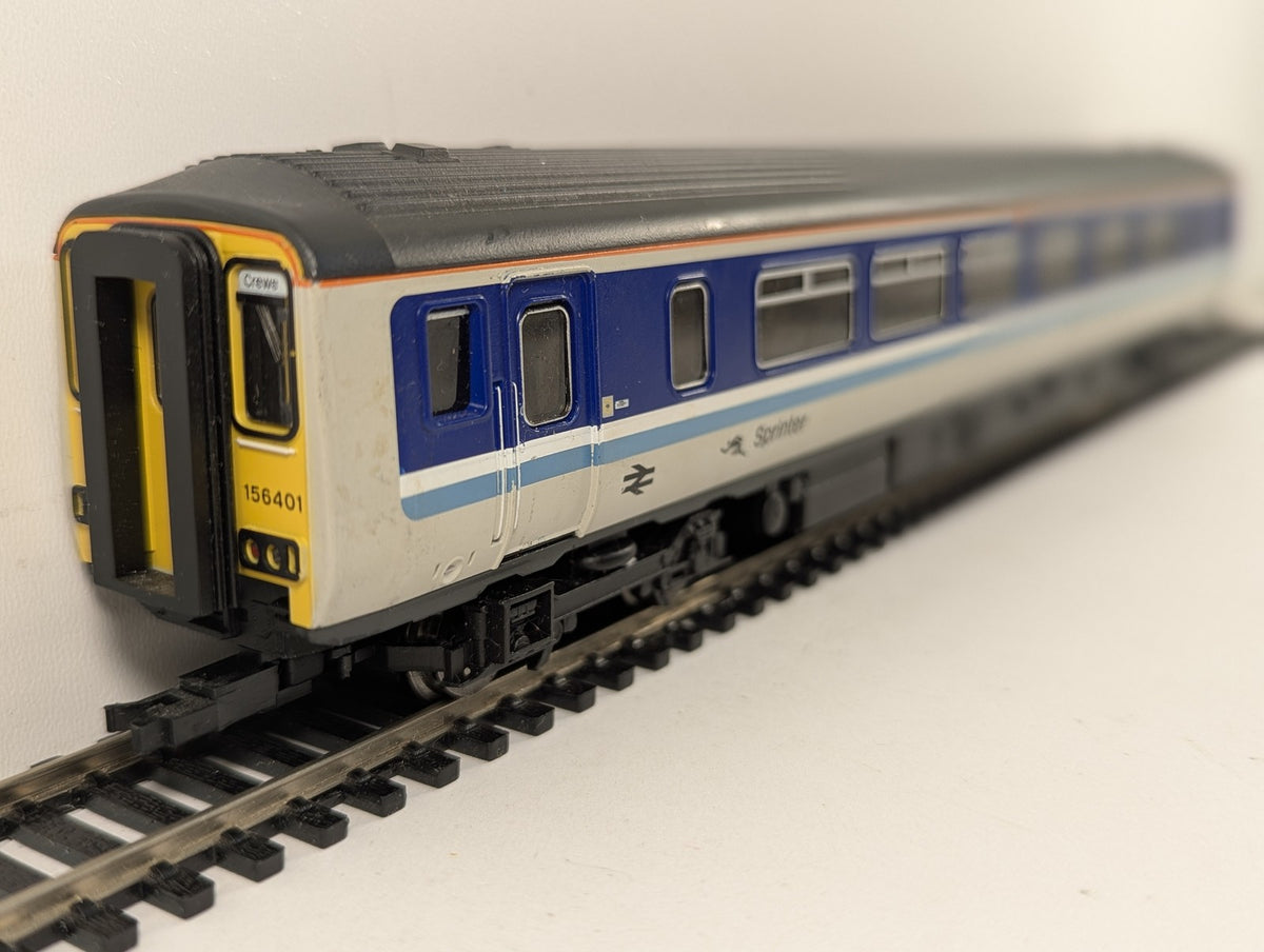 Hornby OO Gauge Class 156 Super Sprinter Diesel Multiple Unit 57401