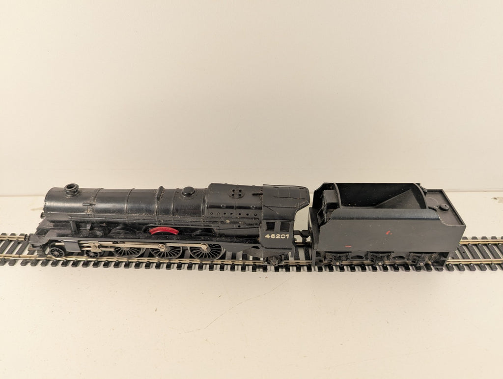 Tri-ang Hornby Princess Royal Class 4-6-2 “Princess Elizabeth” BR Unlined Black