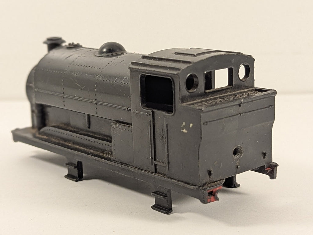 TRIANG R153 BODY for BR BLACK 0-6-0 SADDLE TANK LOCOMOTIVE 748
