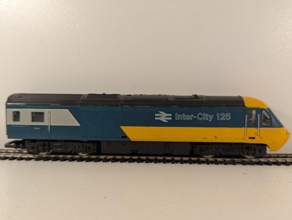 Hornby OO Gauge Class 43 HST Power Car 43010 BR Blue