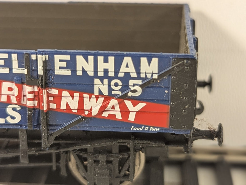 Hornby OO Gauge Crook & Greenway 5 Plank Wagon No. 5 Wagons
