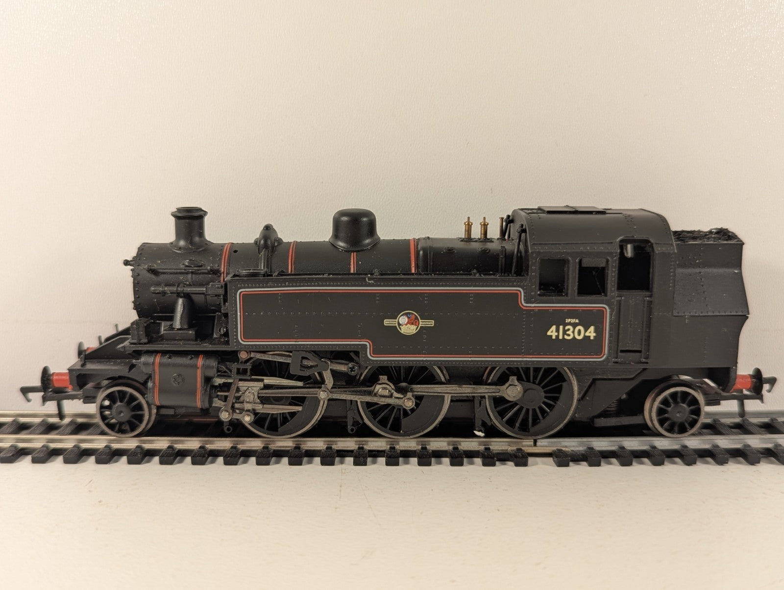 Bachmann 31-452C OO Gauge Ivatt 2MT Tank 41304 BR Black - Boxed