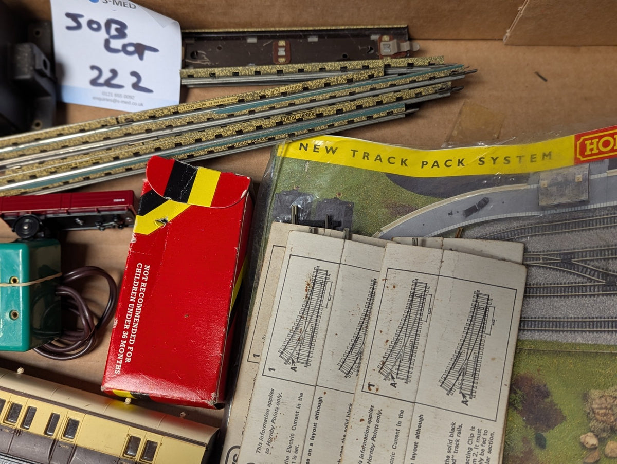 OO Gauge Job Lot of Model Railway Spares & Parts - Lot 222