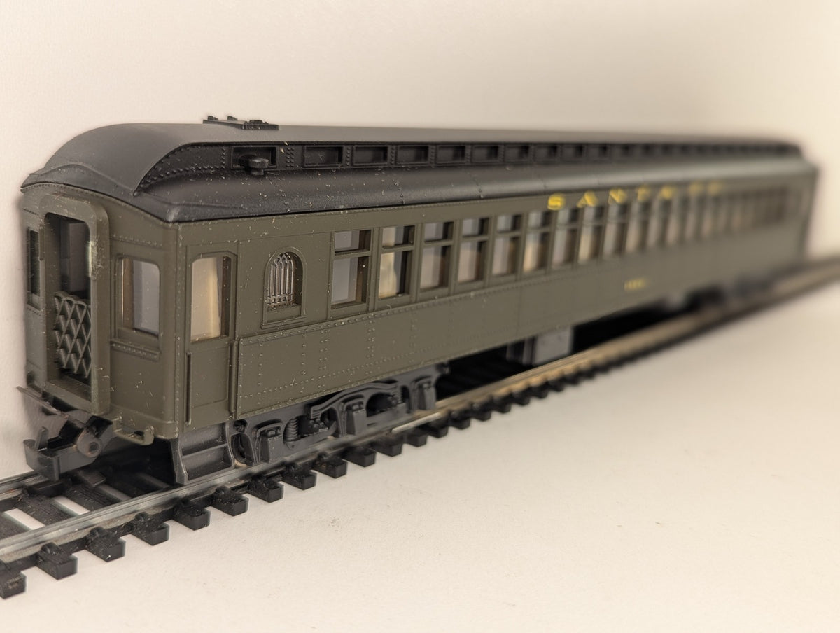 Rivarossi HO Gauge Santa Fe Coach Passenger Coach 1464 Santa Fe Pullman Green