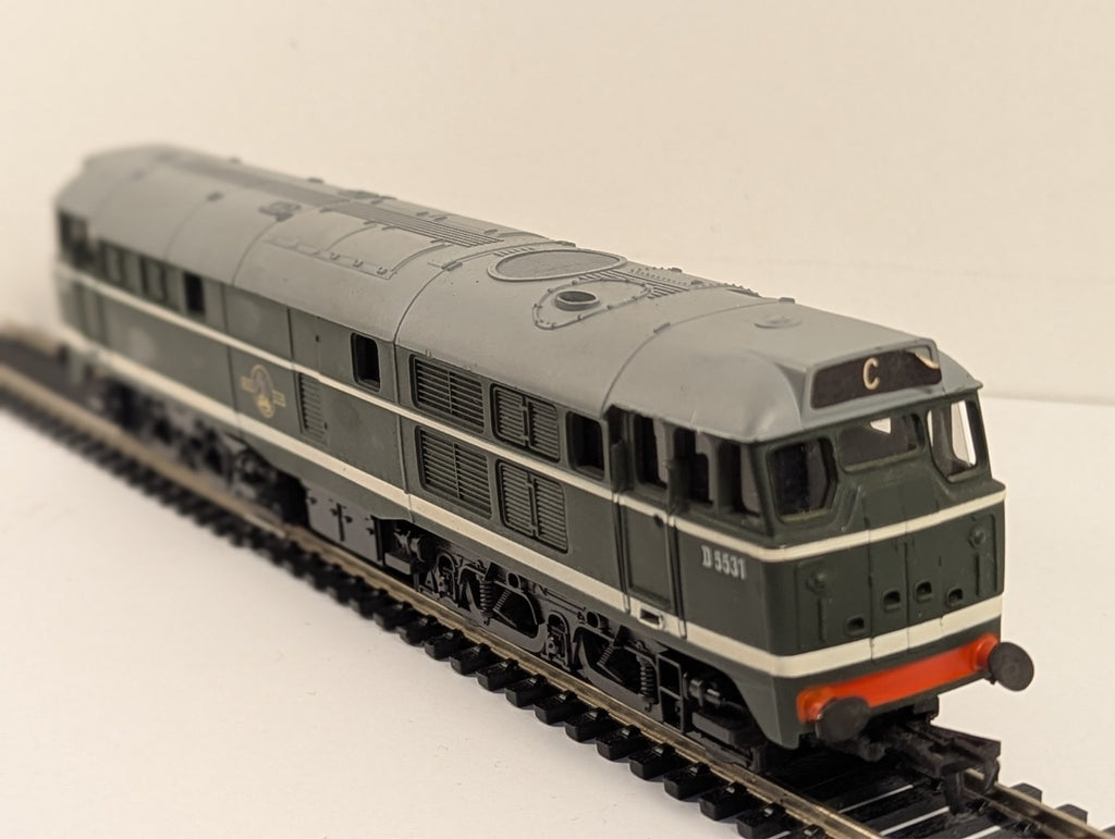 Airfix 54101-9 Class 31 Diesel Locomotive OO Gauge