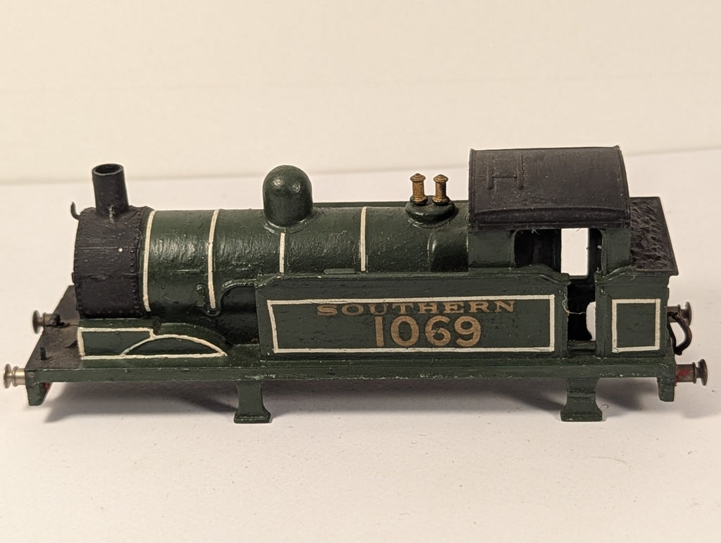 OO Gauge Class R1 0-6-0T Body Shell – Repainted