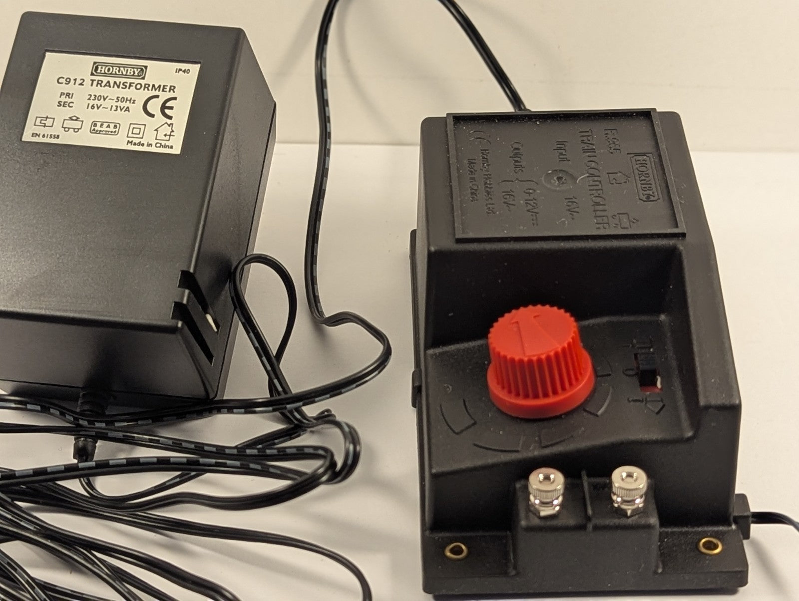 Hornby R965 Train Controller and C912 Transformer