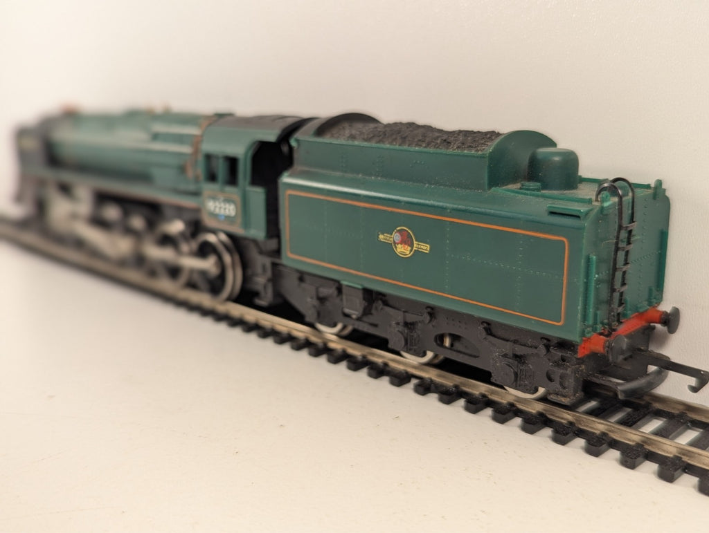 Hornby BR Class 9F "Evening Star" Steam Locomotive OO Gauge