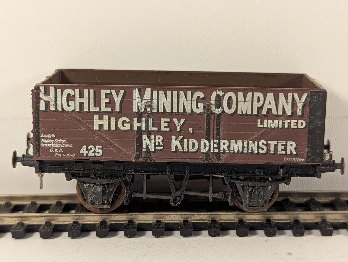 Hornby OO Gauge Highley Mining Company 7-Plank Open Wagon Goods Wagon 425