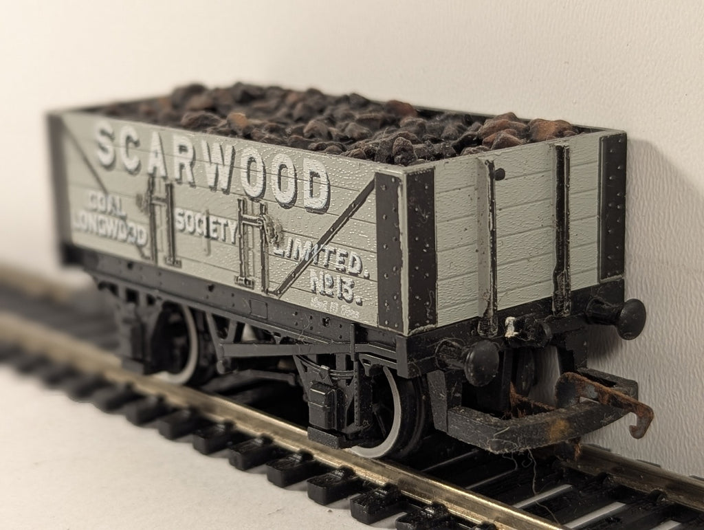Hornby OO Gauge Scarwood Coal Society No. 13 7-Plank Wagon Open Wagon