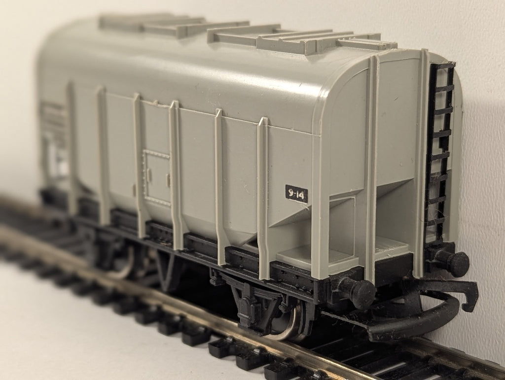 Wrenn OO Gauge 20 Ton Bulk Grain Wagon Rolling Stock B885040 BR Grey W4625