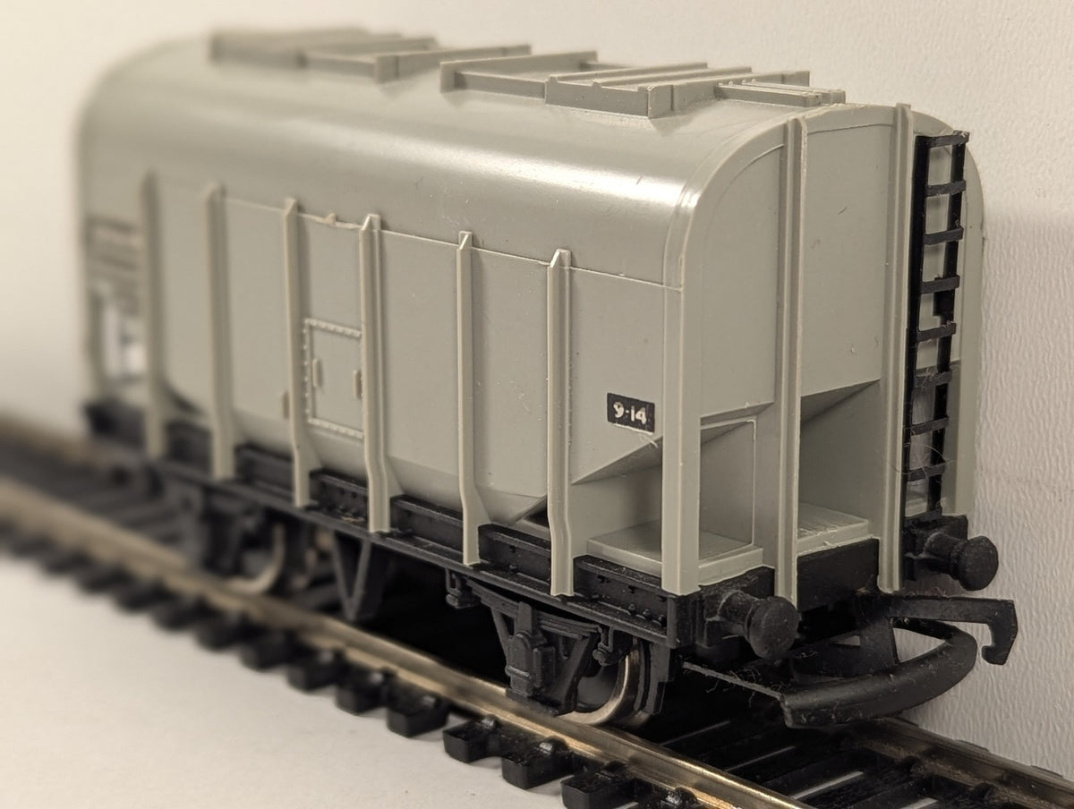 Wrenn OO Gauge 20 Ton Bulk Grain Wagon Rolling Stock B885040 BR Grey W4625
