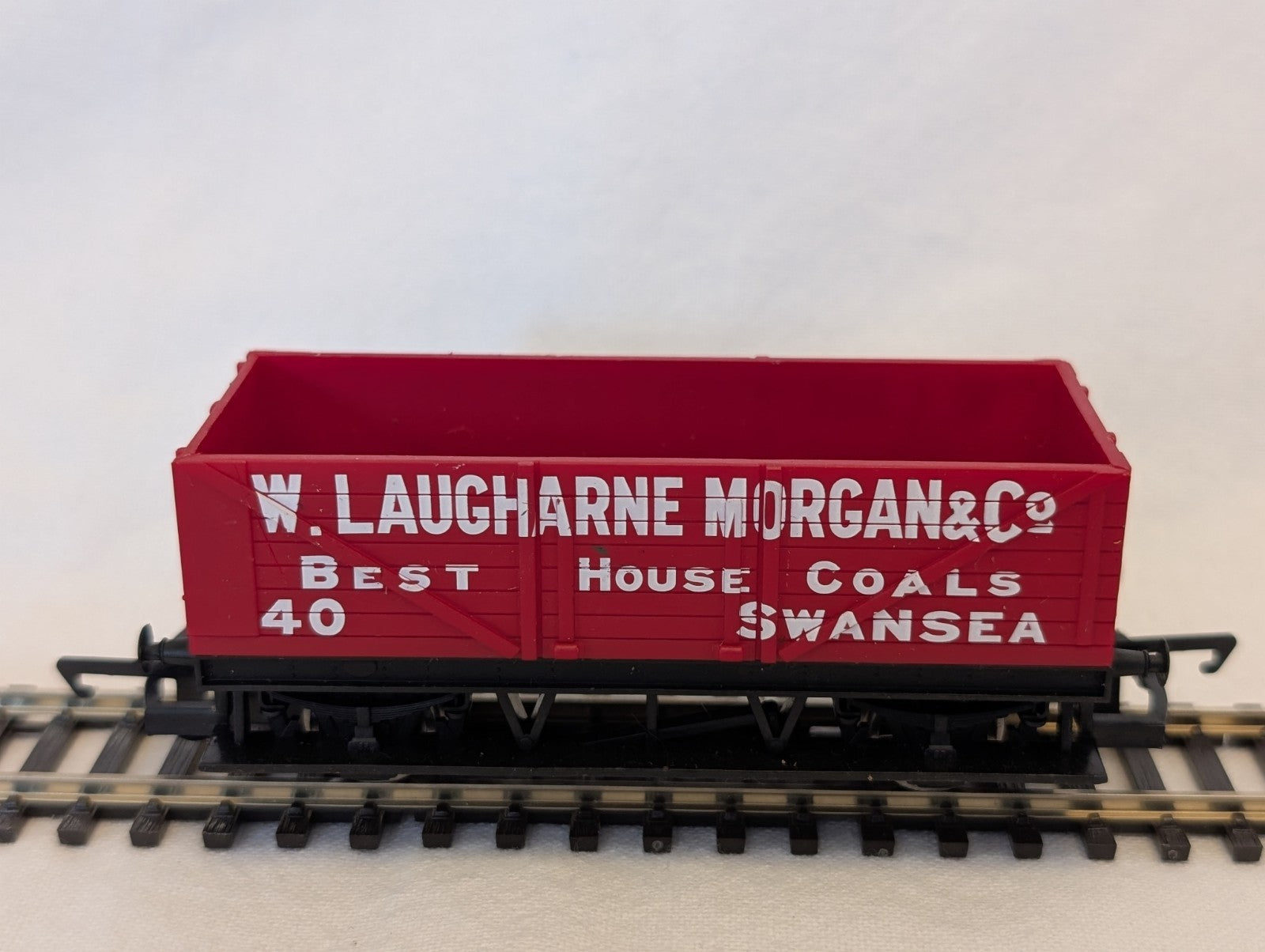 Hornby OO Gauge 7-Plank Open Wagon W. Laugharne Morgan & Co Goods Wagon