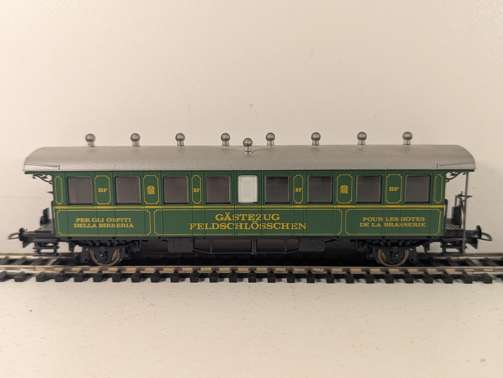 Liliput HO Gauge Gästezug Feldschlösschen Passenger Coach Feldschlösschen Green