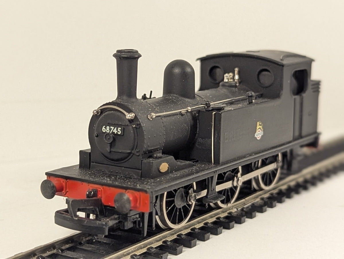 Mainline OO Gauge Class J72 0-6-0T Locomotive 68745 BR Black (Early Emblem)
