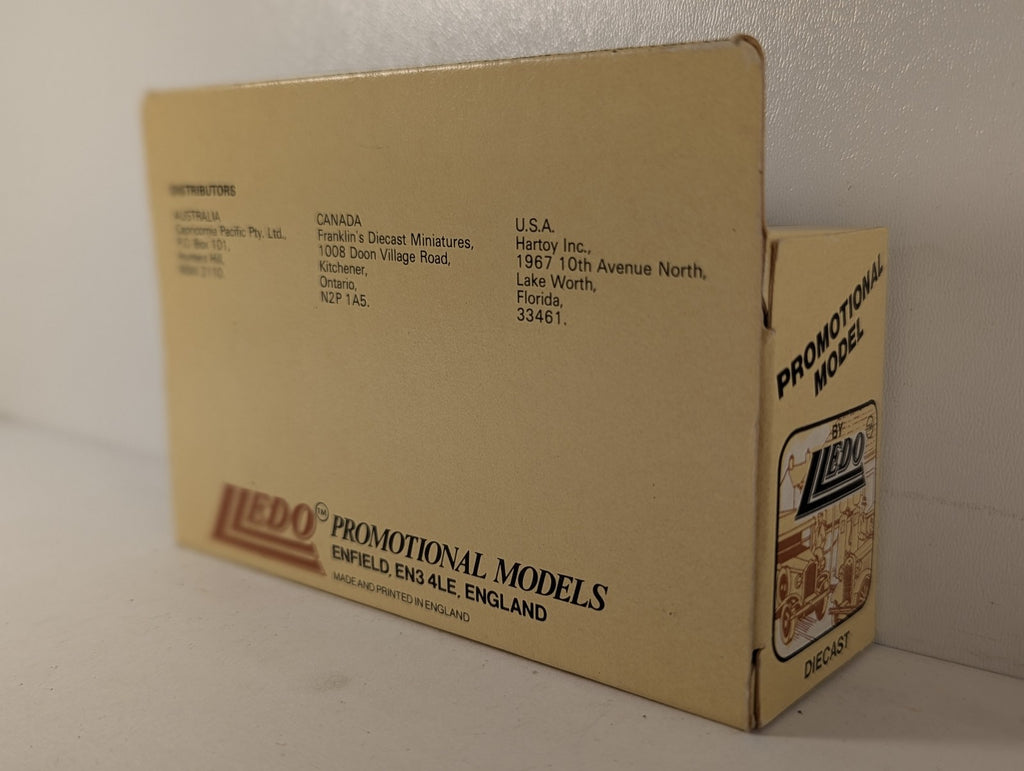 Lledo AEC Renown Double Decker Bus Die-cast Model Bus United