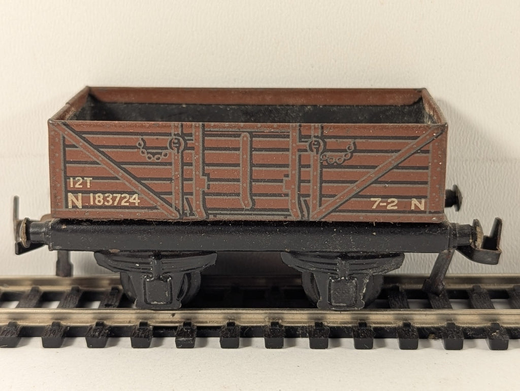 Trix Twin Railway OO Gauge 12T Open Wagon Goods Wagon N 183724 LNER Brown