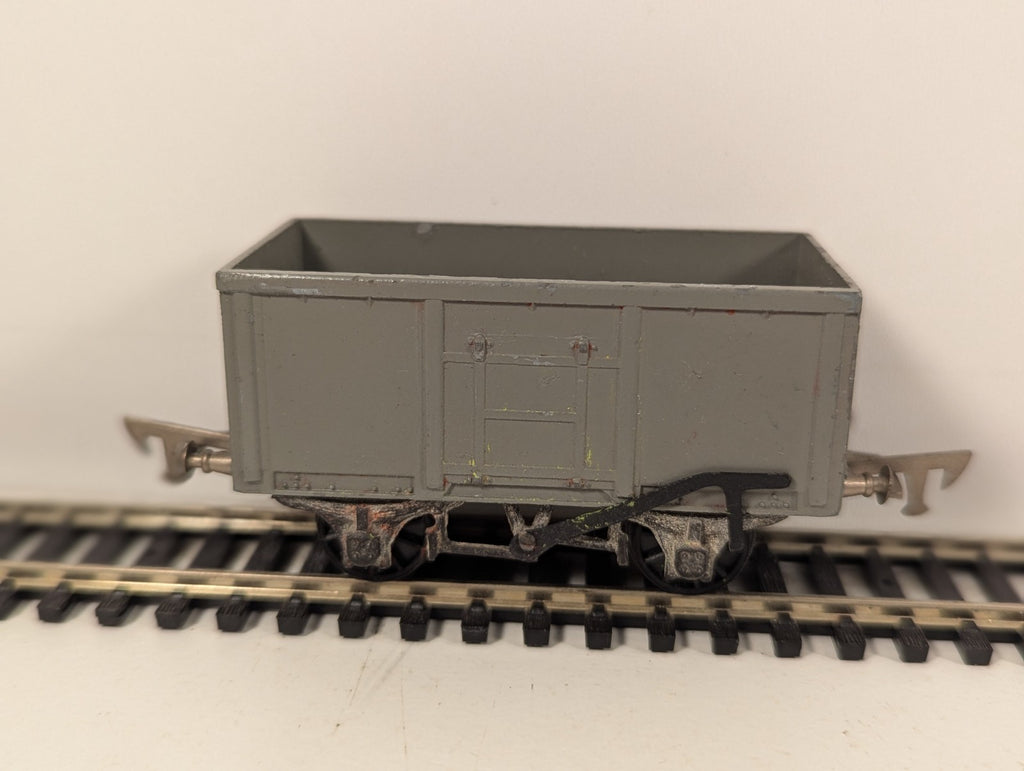 Graham Farish OO Gauge BR 16 Ton Mineral Wagon
