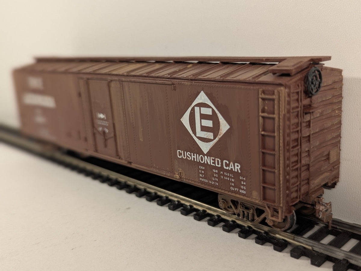 Roundhouse HO Gauge 50ft Plug Door Boxcar 68375 Erie Lackawanna 1258