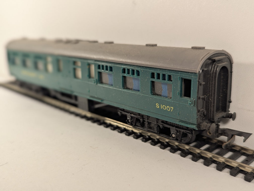 Tri-ang OO Gauge BR Southern Region Restaurant Car Coaching Stock S1007