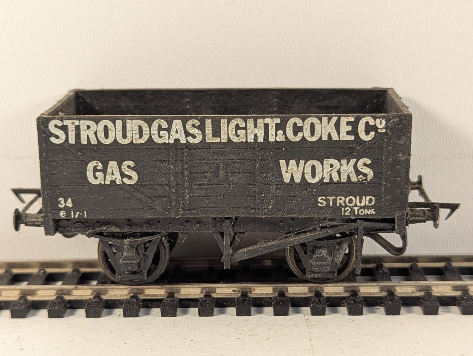 Kit Built OO Gauge 7 Plank Open Wagon Goods Wagon 34 Stroud Gas Light & Coke Co