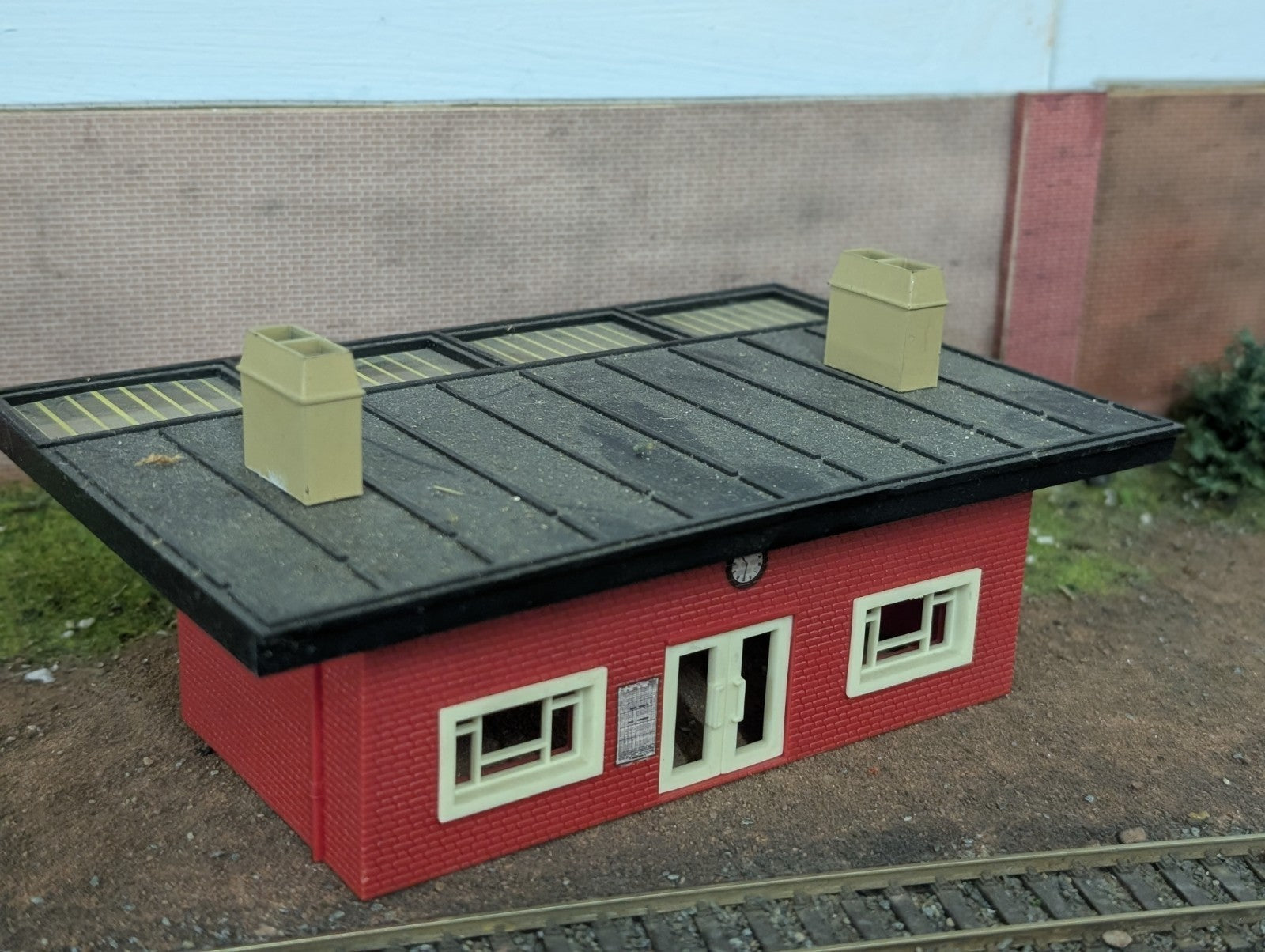 Tri-ang R473 Ticket Office – OO/HO Gauge Description: