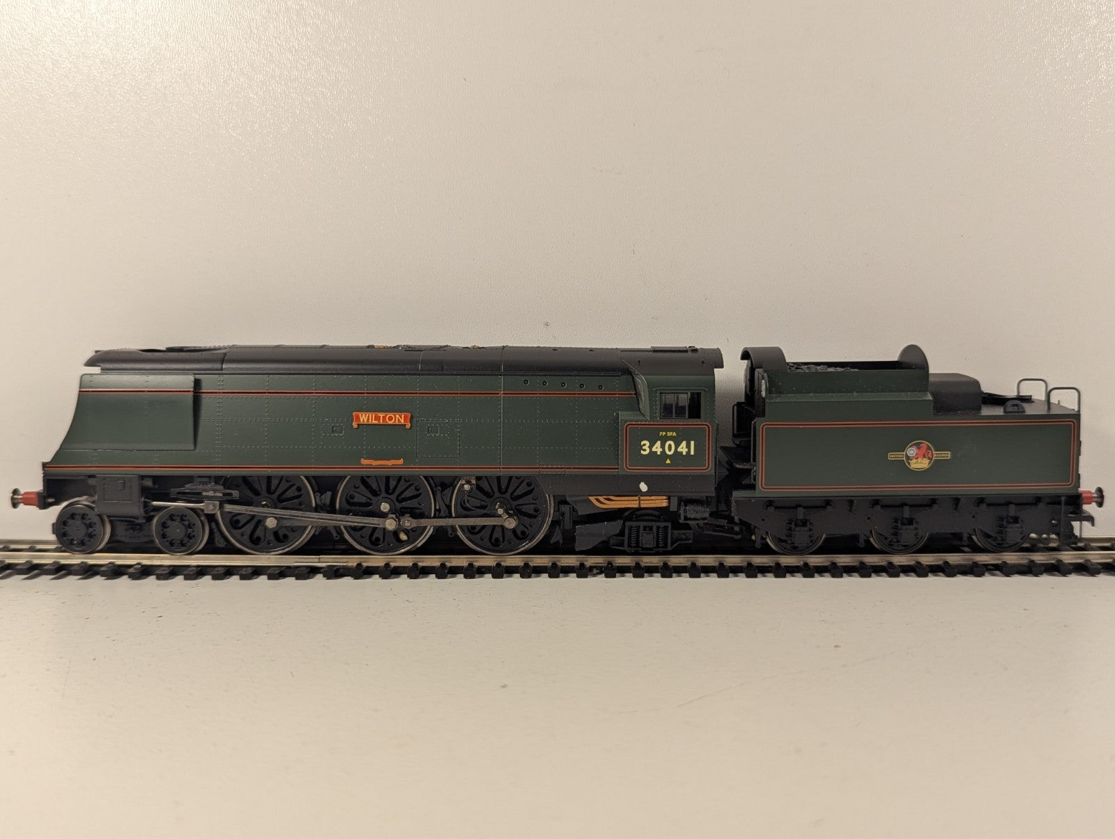 Hornby R2218 West Country Class Bulleid Pacific Wilton - Boxed