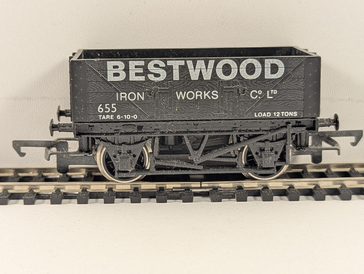 Hornby OO Gauge Bestwood 5 Plank Wagon Goods Wagon 655 Bestwood Iron Works R.096