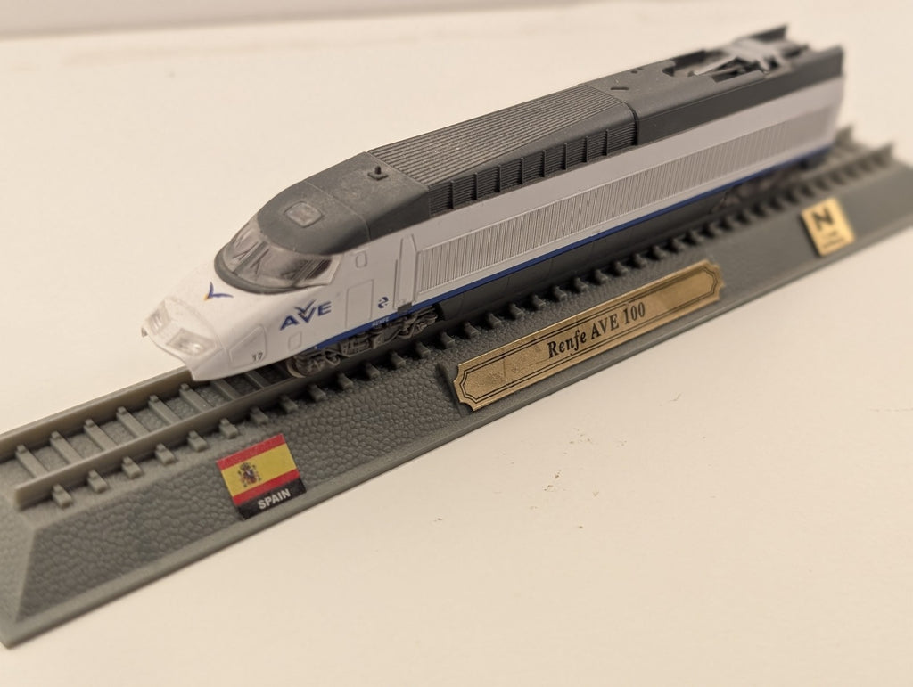 Del Prado Renfe AVE 100 – N Gauge (1:160 Scale) – Missing Nose