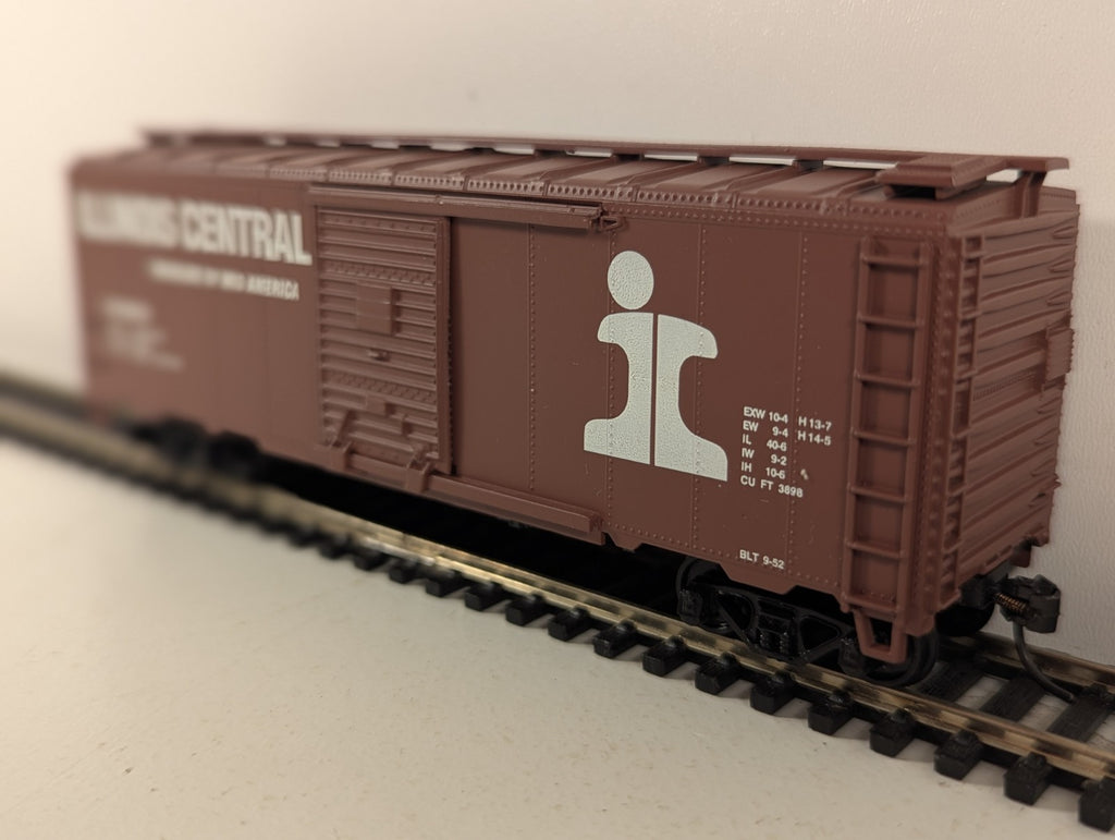 Athearn HO Gauge 40ft Box Car Boxcar IC 30125 Illinois Central 1207