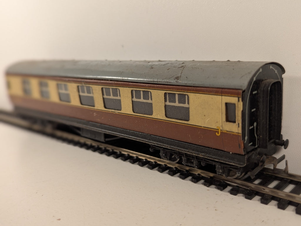 Hornby Dublo BR First Class Corridor Coach OO Gauge