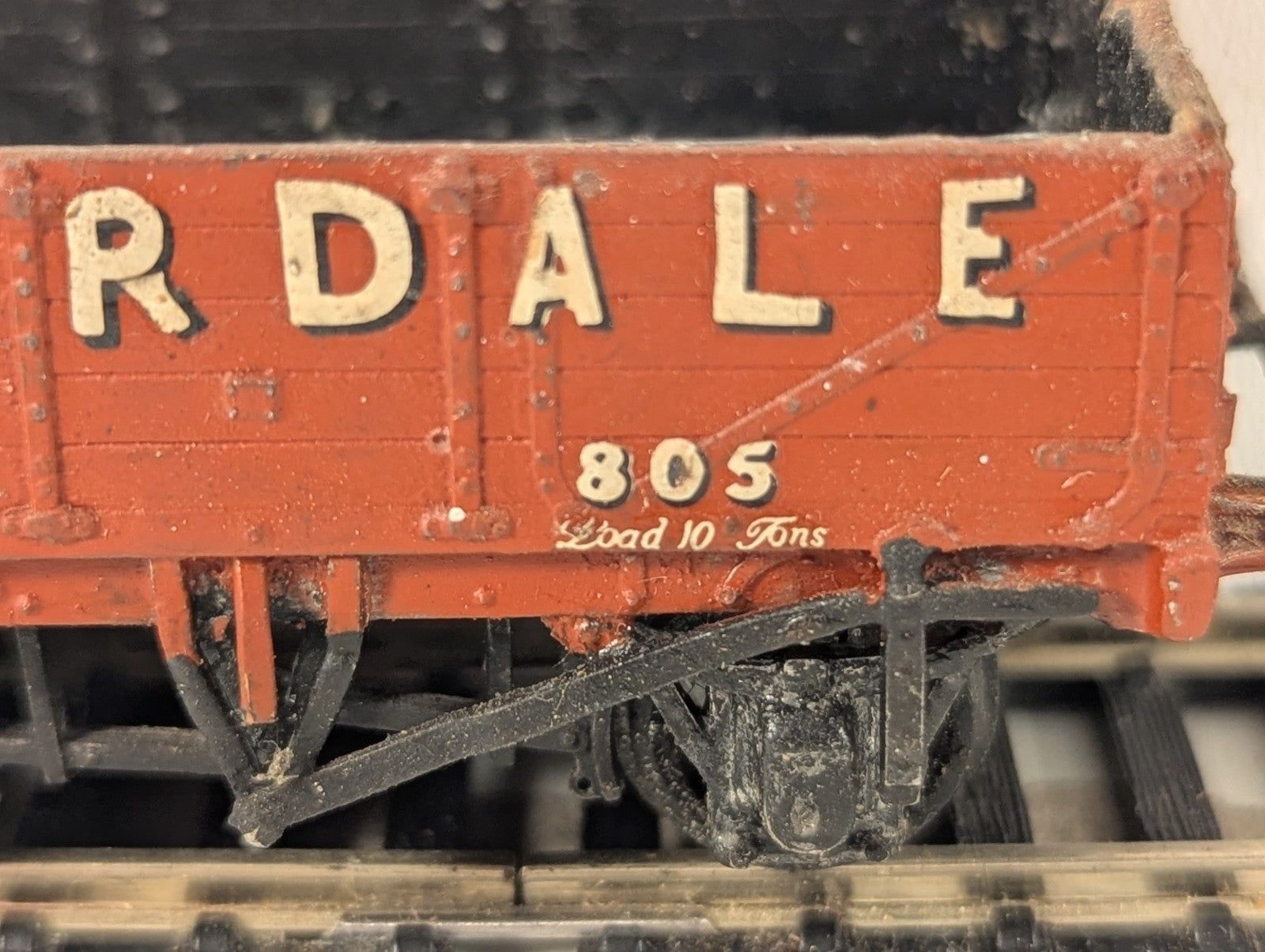 Kitbuilt 7-Plank Open Wagon 'Weardale' 805 Weardale Red