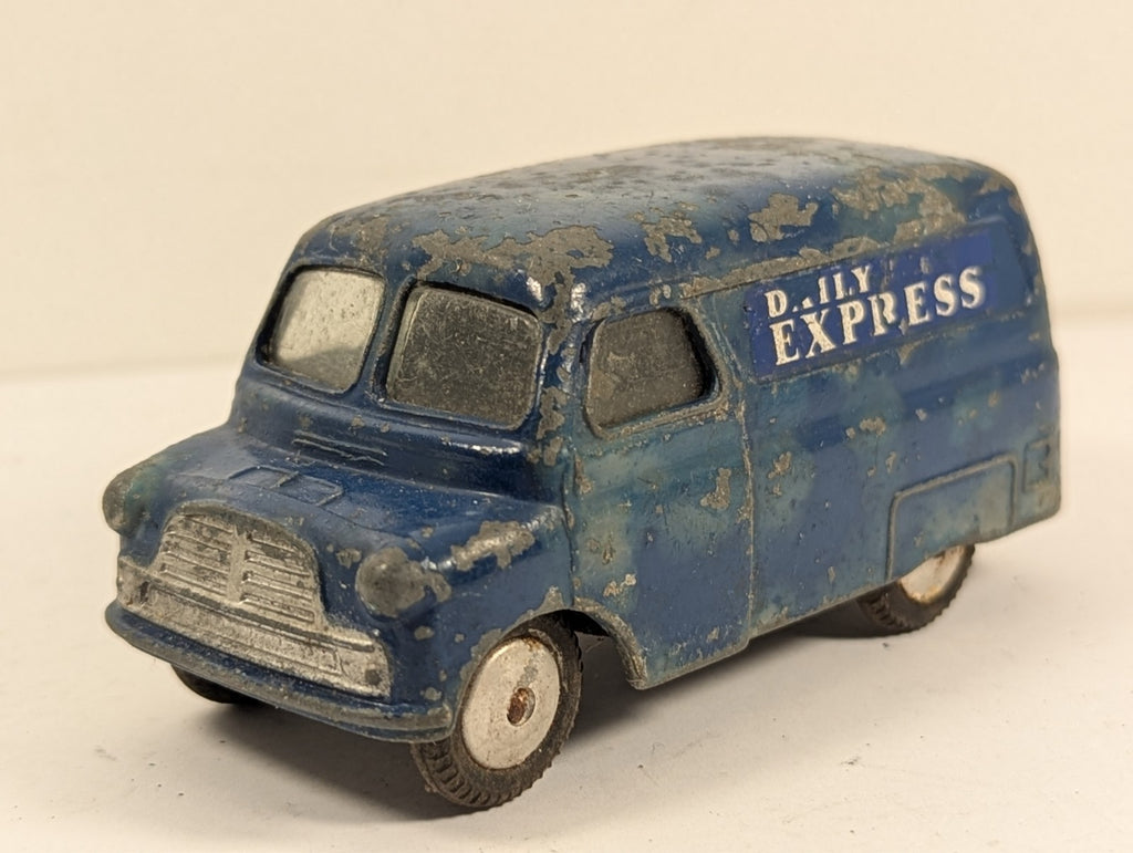 Corgi Toys No. 403 Bedford 12 CWT Daily Express Van 1:43 Scale