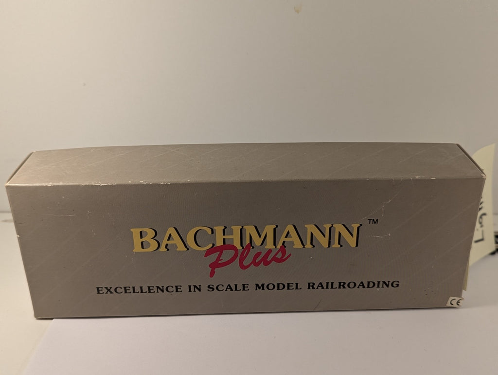 Bachmann Plus OO Gauge CSX EMD GP35 Diesel – Missing Couplers Noisy