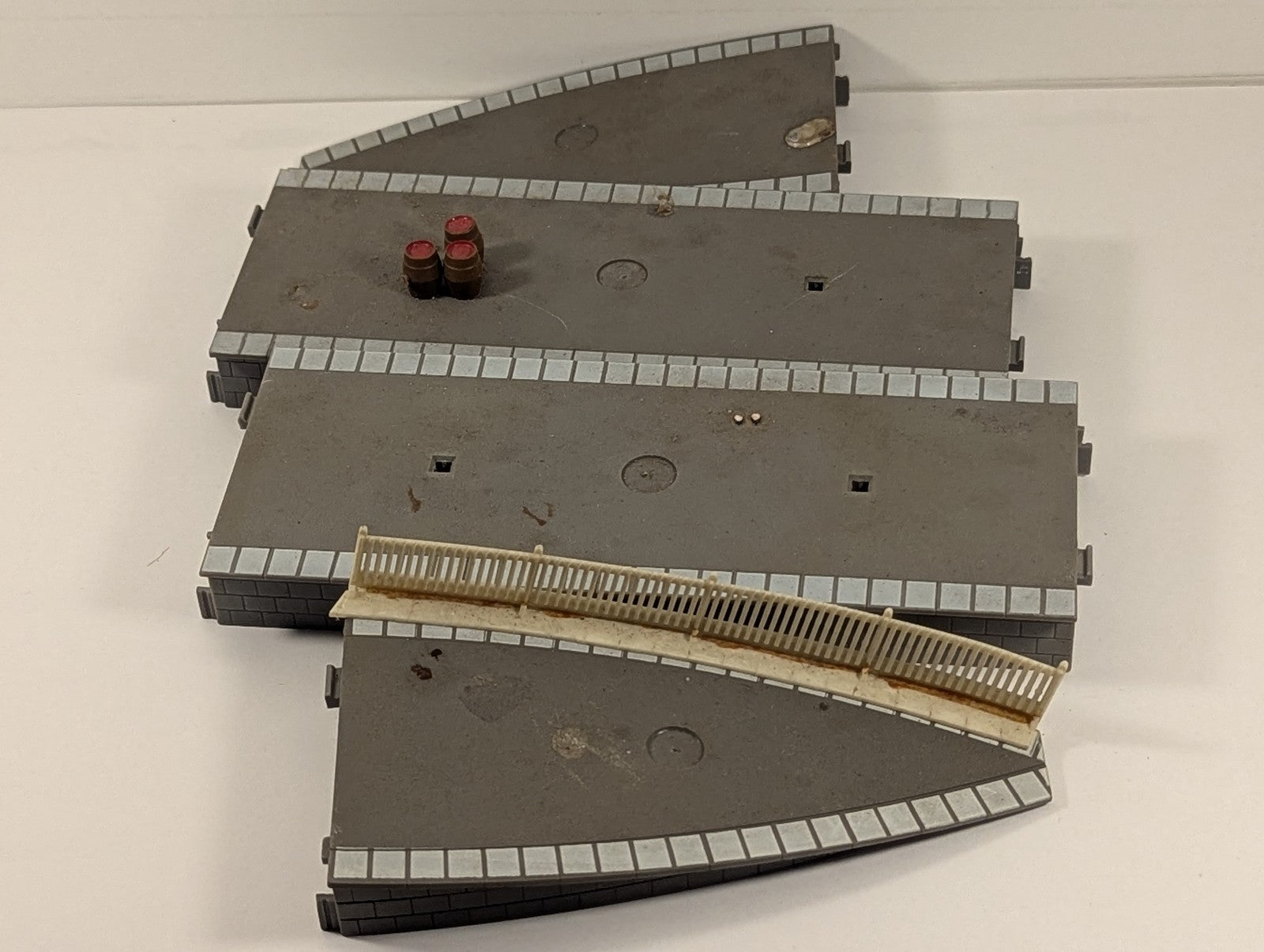 Hornby OO Gauge Station Platform Straight and Ramp Sections Platforms